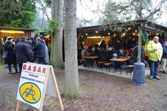Die Erlöse aus Tombola und Basar kommt komplett den Pfadfindern zugute.