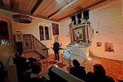 Hospitalverwalter Volker Weber informierte über die Historie der Kirche und des Hospitals.