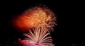 Der Tourismus-Service Grömitz bittet alle Gäste, auf privates Feuerwerk zu verzichten und stattdessen das offizielle Feuerwerk zu genießen.