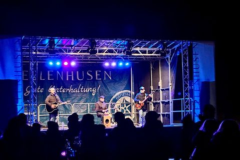 „Jason Foley & Band“.