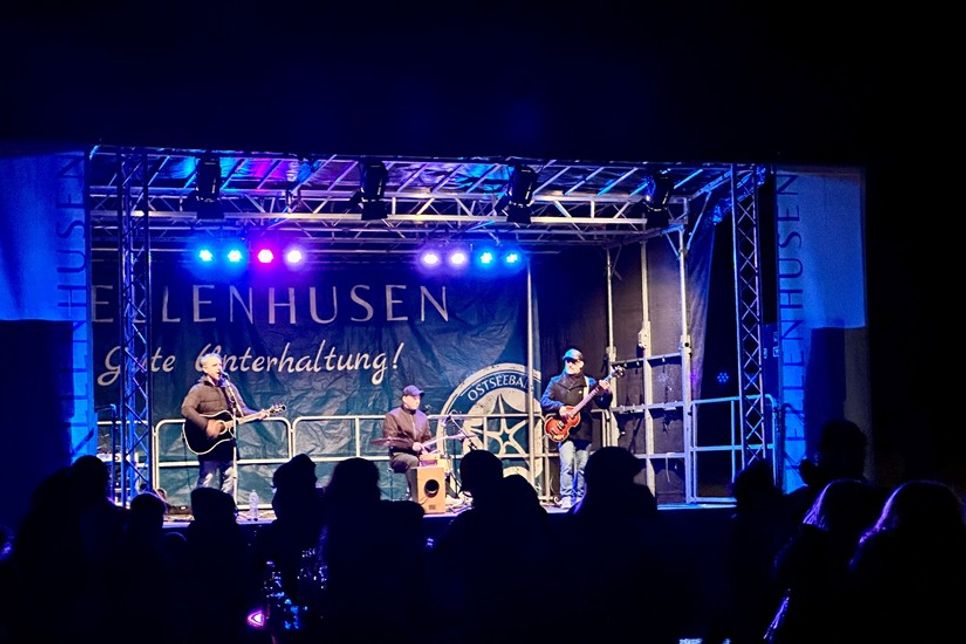 „Jason Foley & Band“.