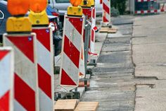 Anlieger werden über den genauen Bauablauf rechtzeitig durch Handzettel von der Baufirma informiert.