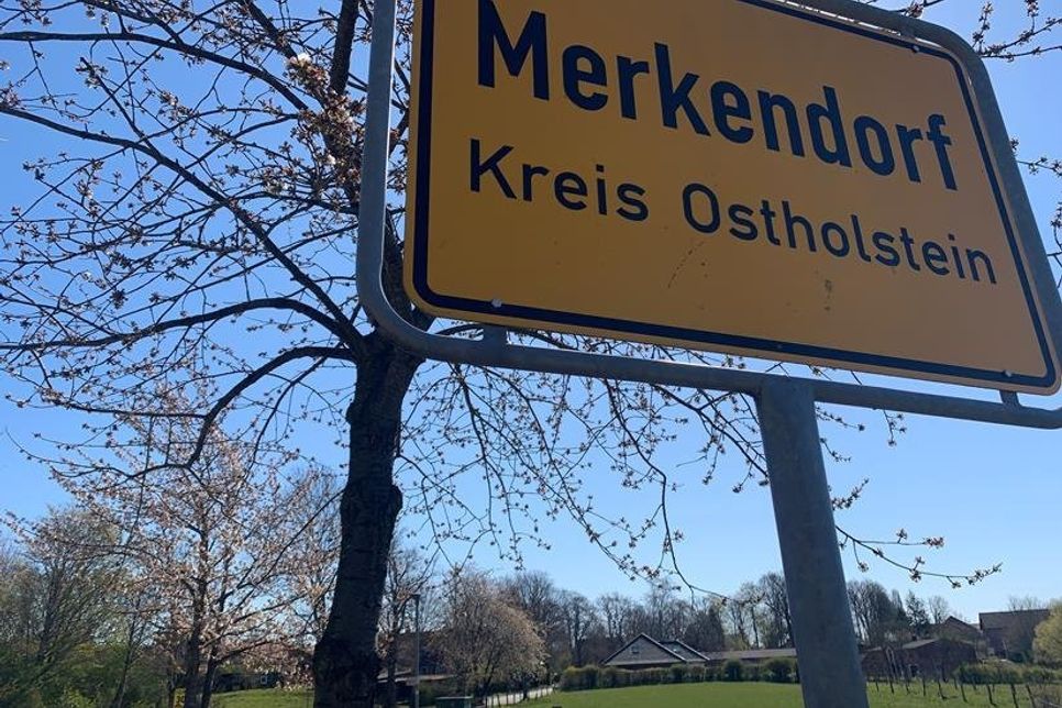 Der Ortseingang von Merkendorf.