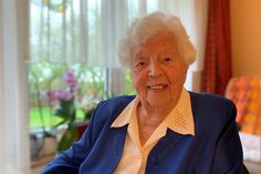 Von einem Fräulein vom Amt zur reiselustigen Dame: Irmgard Eybe.