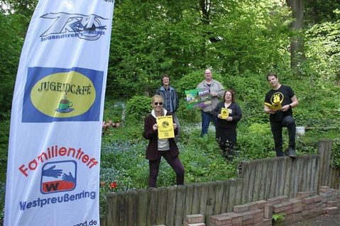 Ziehen beim Ferienspaß an einem Strang: Stellvertretende Kinder- und Jugendberaterin Gisela Vering, Kinder- und Jugendberater Andreas Adler, Kinder- und Jugendbeauftragter Norbert Mohwinkel, Projketmanagerin Barbara Dahlke-Neils und pädogogische Leitung Jugendcafé Falk Krüger.