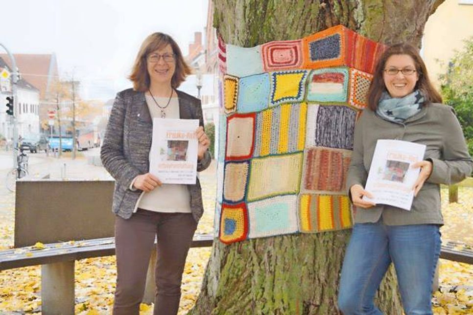 Frauen können Einfluss nehmen – für ein gutes Leben für Frauen in Preetz. Auf einer Infoveranstaltung wollen Julia Patzke (li.) und Yvonne Deerberg für Mitstreiterinnen zur Gründung eines „Frauke-Rats“ werben.
