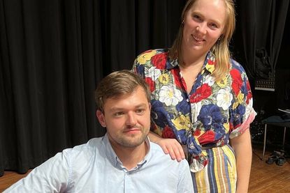 Marco Valentin und Lea Holbeck sind in der Kulturscheune Süsel zu sehen.