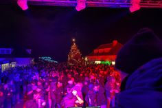 Jahreswechsel in Kellenhusen - bei der Open-Air-Party mit Feuerwerk kann man ins Neue Jahr feiern.