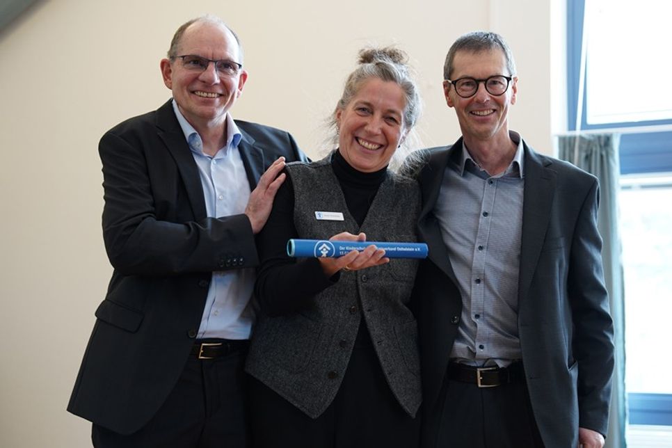 Martin Liegmann (lks.) und Henning Reimann haben den Staffelstab der Geschäftsführung des DKSB an Kerstin Olschowsky übergeben.