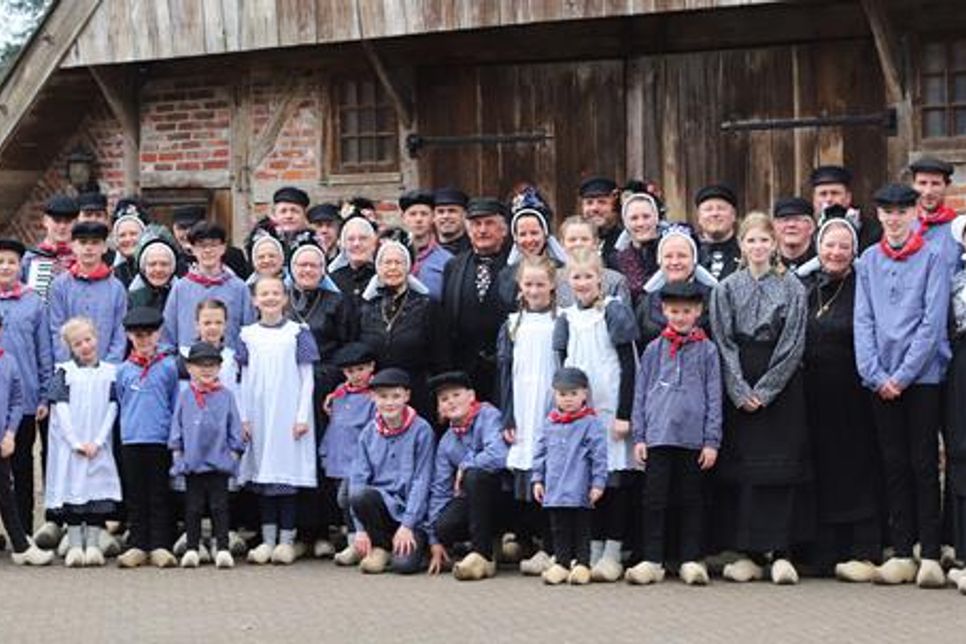 Für die Niederländische Gruppe werden noch Gasteltern gesucht.