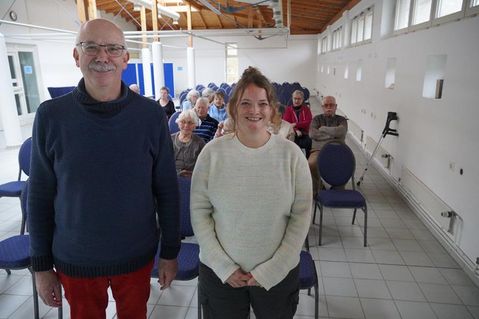 Die Dorfkümmerer aus Kellenhusen: Rentner Diethard Mill und Sozialpädagogin Christine Geppert.