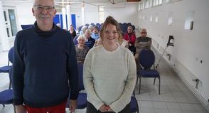 Die Dorfkümmerer aus Kellenhusen: Rentner Diethard Mill und Sozialpädagogin Christine Geppert.