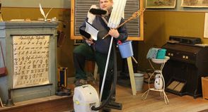 Beim Frühjahrsputz hofft Marc Dobkowitz auf tatkräftige Unterstützung. Der Vorsitzende des Fördervereins Dorfmuseum Schönwalde verspricht Spaß bei der Arbeit.