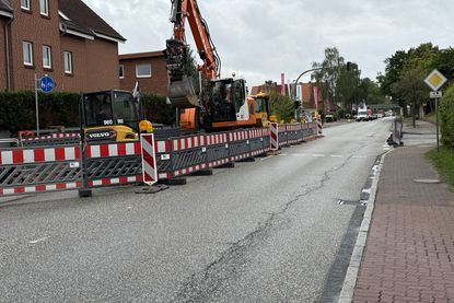 Die Baustelle in der Eutiner Straße ist gestartet.