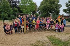 Ausprobieren, erkunden, entdecken - die Kinder haben viel erlebt am Aktionstag der Feuerwehr, bei dem sechs Feuerwehrleute spielerisch ihre Arbeit nähergebracht haben.