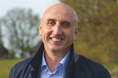 Dr. Reinhard Friedl.