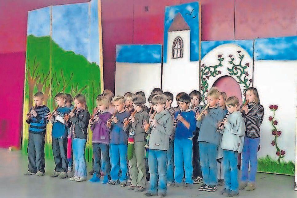 Es freuen sich circa 320 Schüler mit ihren Eltern und einem vielseitigem Lehrerkollegium auf die Interessierten.