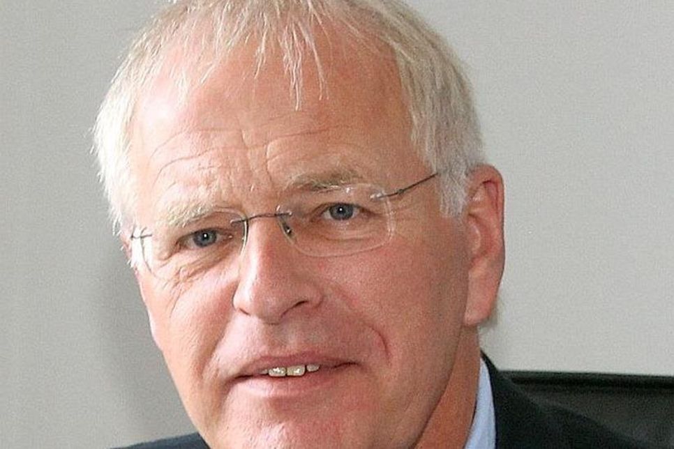 Ostholsteins Landrat Reinhard Sager wurde zum dritten Mal in seinem Amt als Präsident des Deutschen Landkreistages bestätigt.