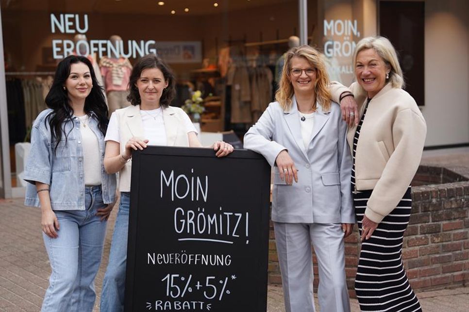 Josephine Opalic, Helene Kopylow, Stephanie Adkisson und Simone Kilb (v. lks.) begrüßen die Kundinnen in der Kirchenstraße 35 und stehen mit stilsicheren Tipps zur Seite.
