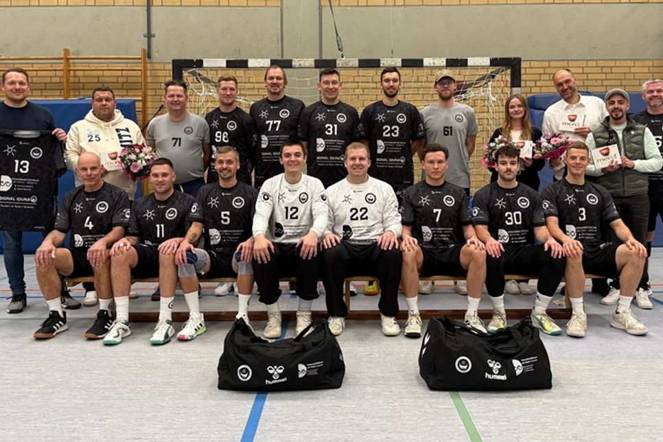 Die Mannschaft bedankt sich bei ihren Sponsoren.