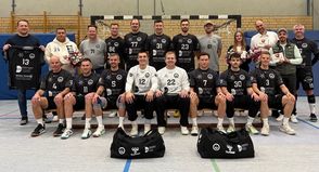 Die Mannschaft bedankt sich bei ihren Sponsoren.