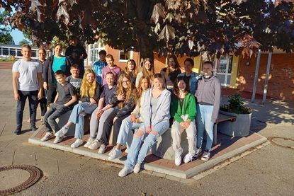 Schülerinnen und Schüler, die künftig zum Thema Mobbing als Ansprechpartner zur Verfügung stehen.