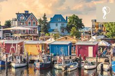 Von Freitag bis Sonntag wird der Nien­dorfer Hafen beim neuen Hafenfeeling wieder zum beliebten Treffpunkt für Urlaubsgäste und Einheimische.
