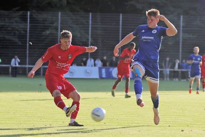 Rechtsverteidiger Johann Schneekloth überzeugte nicht nur in der Defensive, sondern schaltete sich immer wieder in das Angriffsspiel ein.