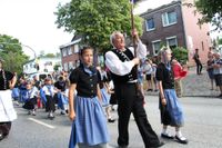 Neustadt feiert das 30. europäische folklore festival.