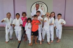 Schnupperkurs bei den Karate-Minis.
