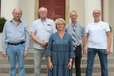 Der Vorstand vom Sportring Neustadt: Kassenwart Frank Gosch, Beisitzer Ernst-Otto Kalz, 1. Vorsitzende Anett Virsnitis, 2. Vorsitzender Jens Meyer und Schriftwart Jens Grunwald (v. lks.).