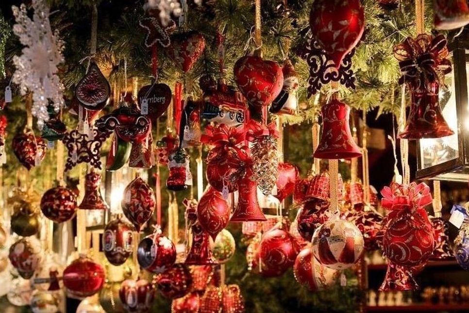 Beim Flanieren findet sich die perfekte Dekoration für das Weihnachtsfest.