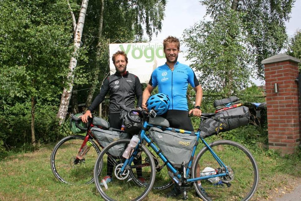 Poldy van Lynden (lks.) und Robert McArthur sind Mitte Juni gestartet.
