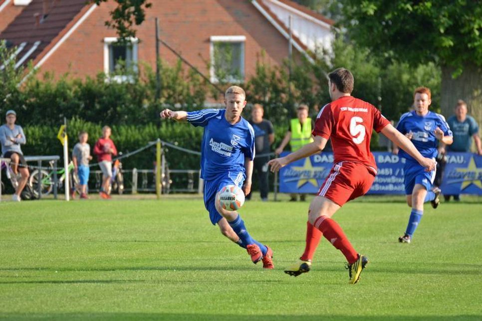 Nach zwei Aufstiegsspielen hat der TSV Lensahn, genau wie der VfL Oldesloe, drei Punkte auf seinem Konto. Hier eine Szene aus dem Spiel am vergangenen Mittwoch gegen den TSV Bargteheide.