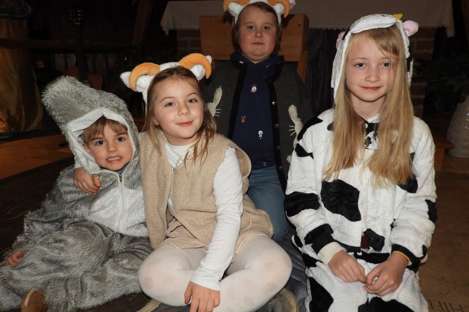 Für alle gibt es eine Rolle und die Tiere an der Krippe sind genauso wichtig wie Kaiser Augustus.