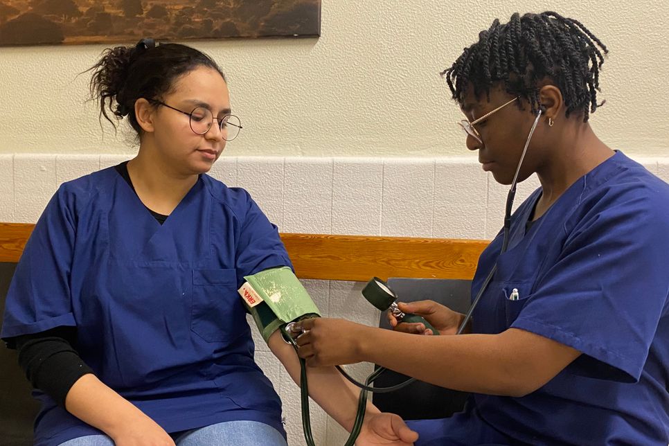 Auszubildende übernehmen Verantwortung