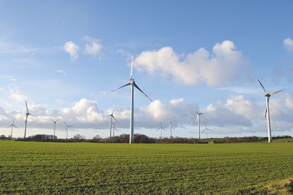 Neuer Windparkbetreiber stellte sich vor: Gemeindevertretung Stockelsdorf bleibt kritisch