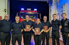 Die Gewählten und Beförderten.