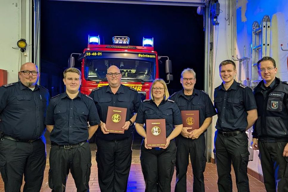 Die Gewählten und Beförderten.