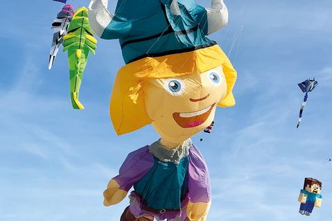 Farbenfrohe Himmelskunst über der Ostsee: Drachenfest vom 29. Oktober bis 1. November in Scharbeutz