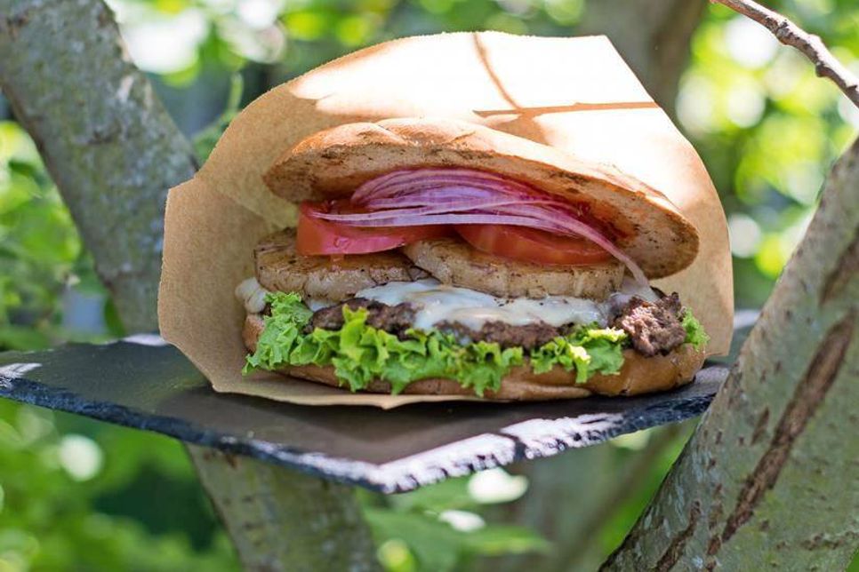 Frisch zubereitet und lecker: die Burger der Streetfood TRuckers.