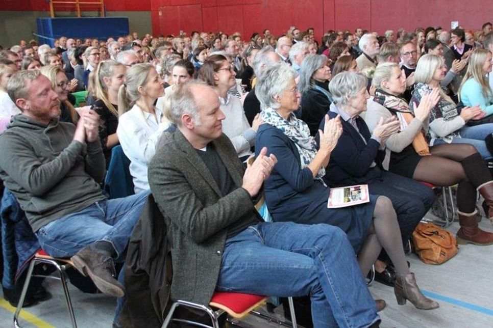 Für die rege Beteiligung an der Spendenaktion „Wow-Day“ möchten sich die Schüler ganz herzlich bedanken.