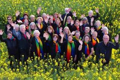 Unter dem Dach der VHS Eutin und der Kreismusikschule Ostholstein singt der Chor seit 1997 mit viel Spaß und Leidenschaft.