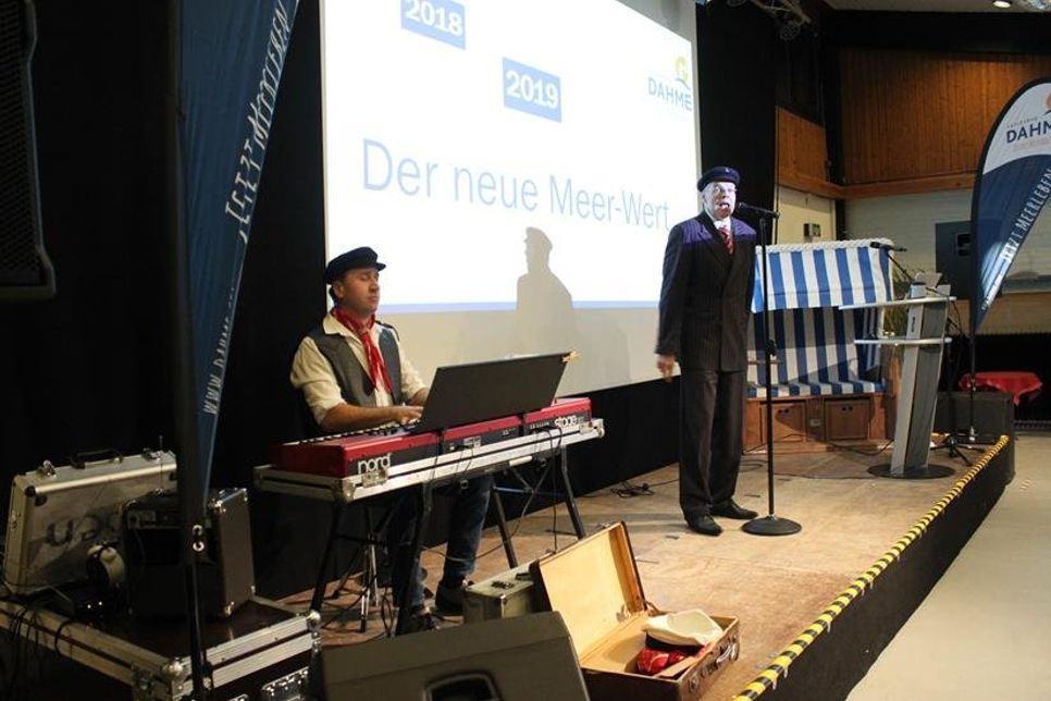 Sorgten zwischendurch für musikalische Unterhaltung: Louis und Fiete.