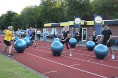 Frisch und belebend. Bei der „Drums alive“-Vorführung stiegen sogar einige Sponsoren mit ein.