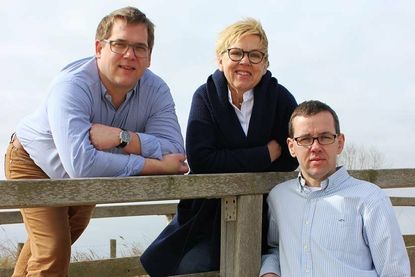 Das Puck - Mein Ostseebäcker Führungs-Trio: Geschäftsführung für die Backstube, Frank Sköries, Geschäftsführerin Kirsten Sköries und Geschäftsführer für den Verkauf, Stefan Sköries (v. lks.).