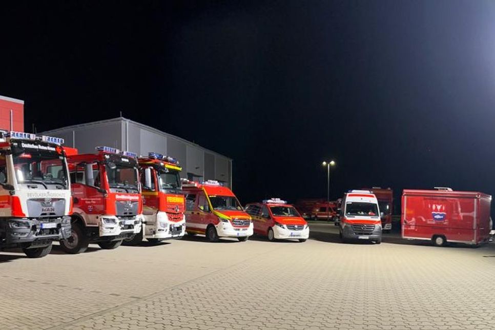 Der Kreis Plön hat im Dezember neue Fahrzeuge an die Hilfs- und Rettungsorganisationen übergeben.