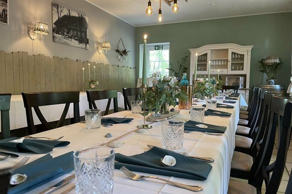 Das Landhaus Kremper Krug setzt auf ein junges Konzept mit modernem Ambiente und einer regionalen, saisonalen Küche.