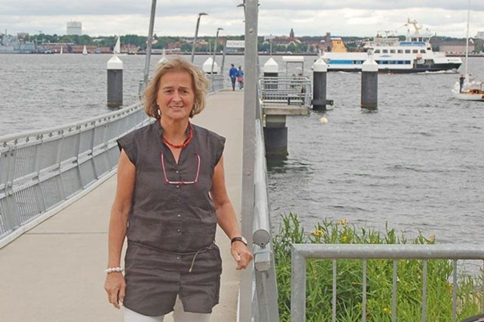 Schon im Sommer 2018 traf Bürgermeisterin Hildegard Mersmann erste Vorbereitungen für eine Verbesserung der touristischen Qualität der Gemeinde Mönkeberg. Fähranleger und Strand stehen derzeit im Fokus des Konzepts.