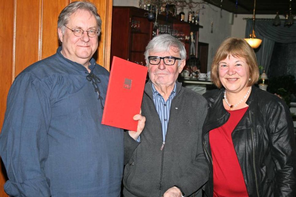 Volker Wiencke, Manfred Benz und Bettina Hagedorn (v. lks.).